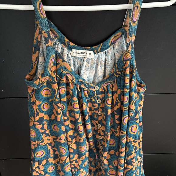 NATURAL LIFE Tops - Natural life tank top